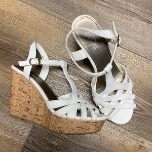Brash heel sandals